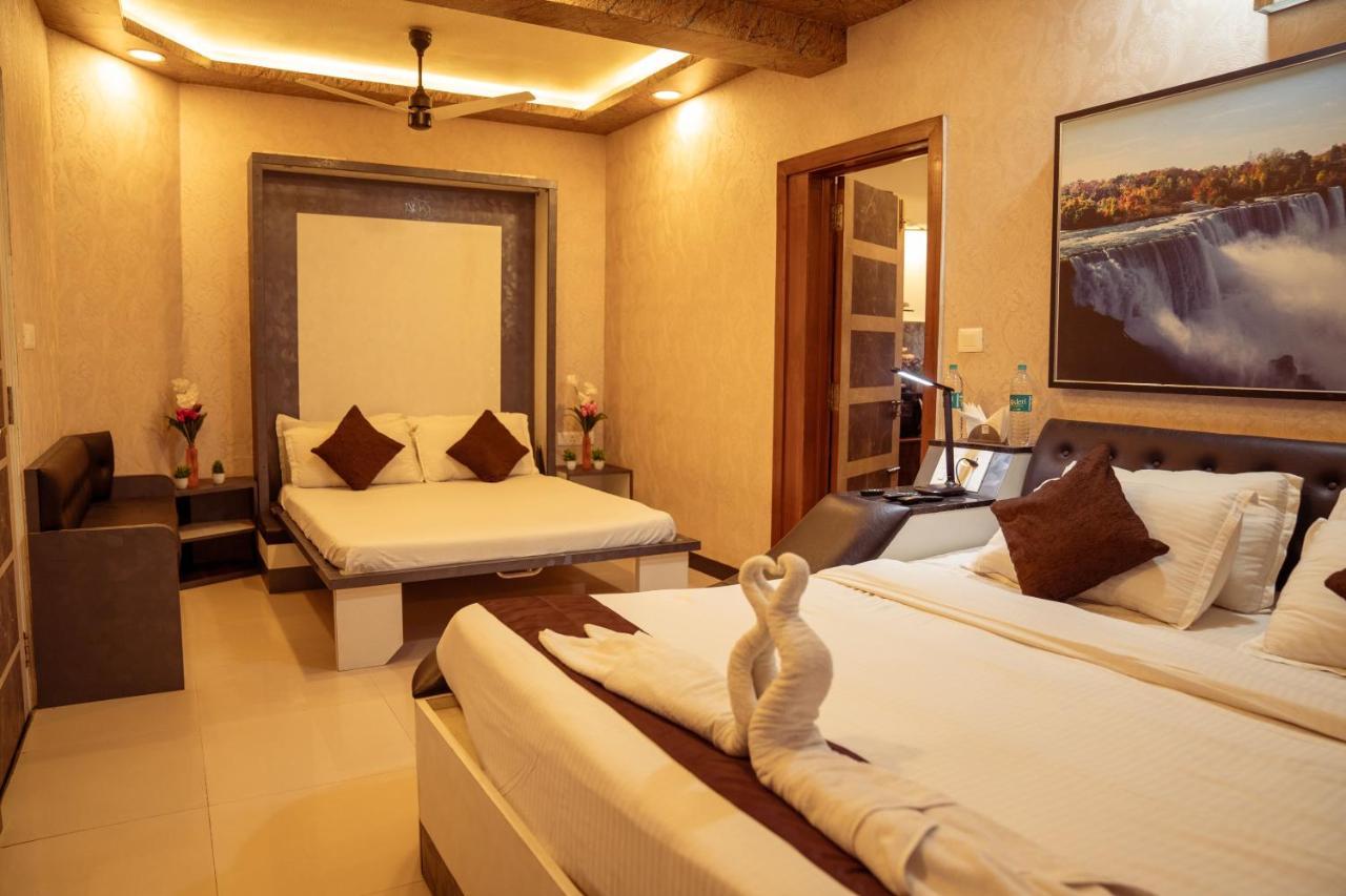 העיר בנגלור Seasons Suites Jp Nagar מראה חיצוני תמונה